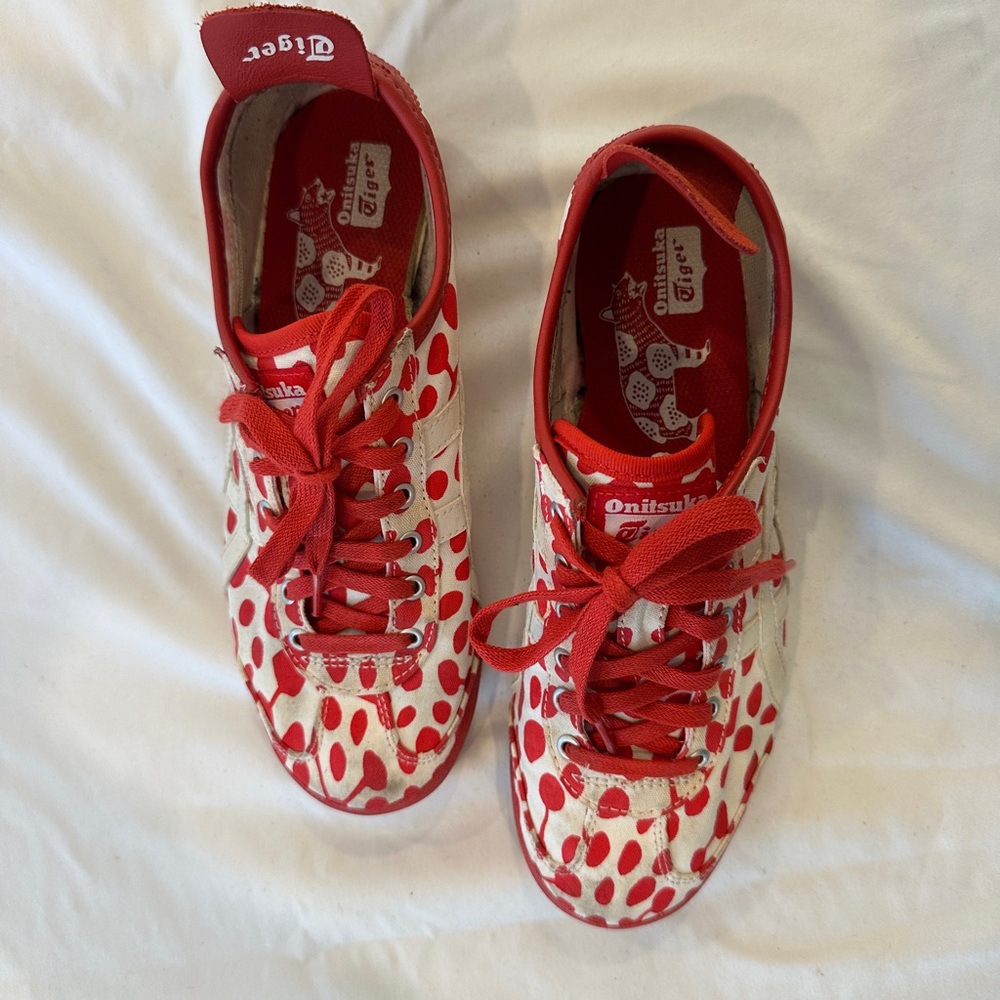 Onitsuka Tiger 37.5 Red polka dots on white - Picture 3 of 7